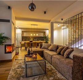 5 bedroom villa with pool near Crikvenica, sleeps 10